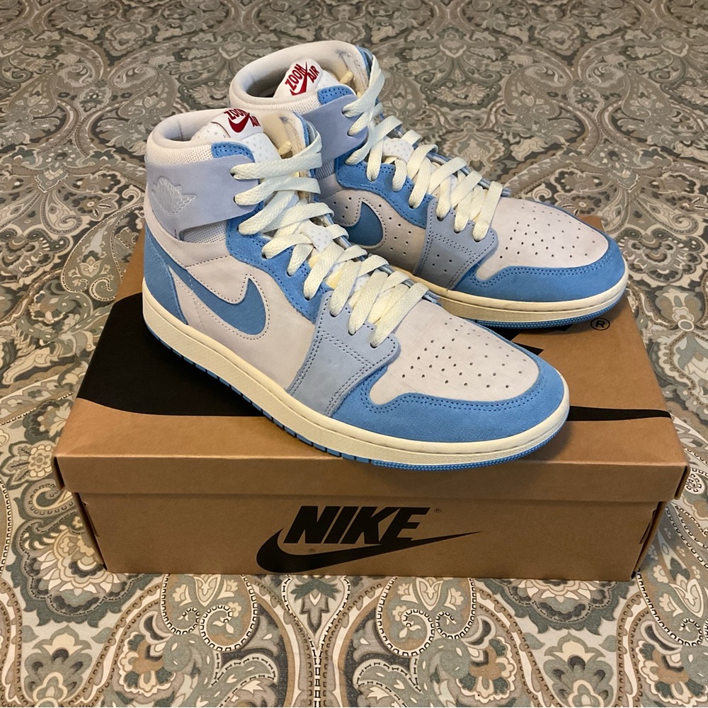 Like New Air Jordan 1 Zoom Air CMFT 2 DV1305-004 Women’s Sz 9